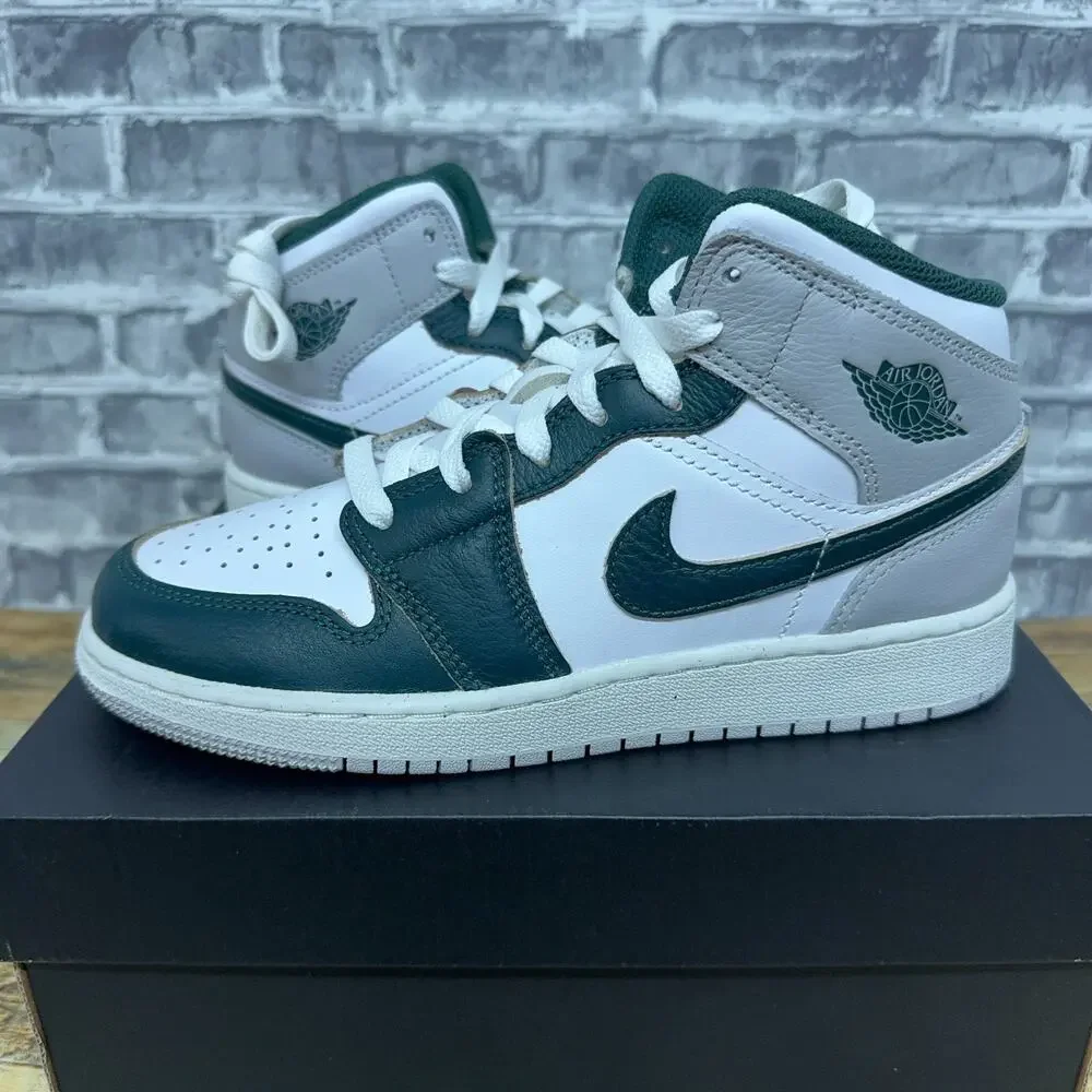 Nike Air Jordan 1 Mid SE Oxidized Green White Sail FQ8088-103 GS Youth Size 5Y